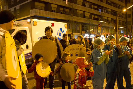ambulancia-carnaval-sants-2